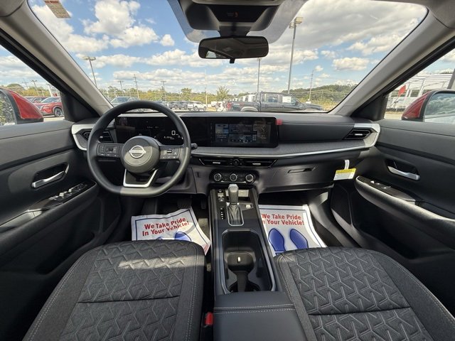 New 2025 Nissan Kicks SV w/ SV Premium Package image 18