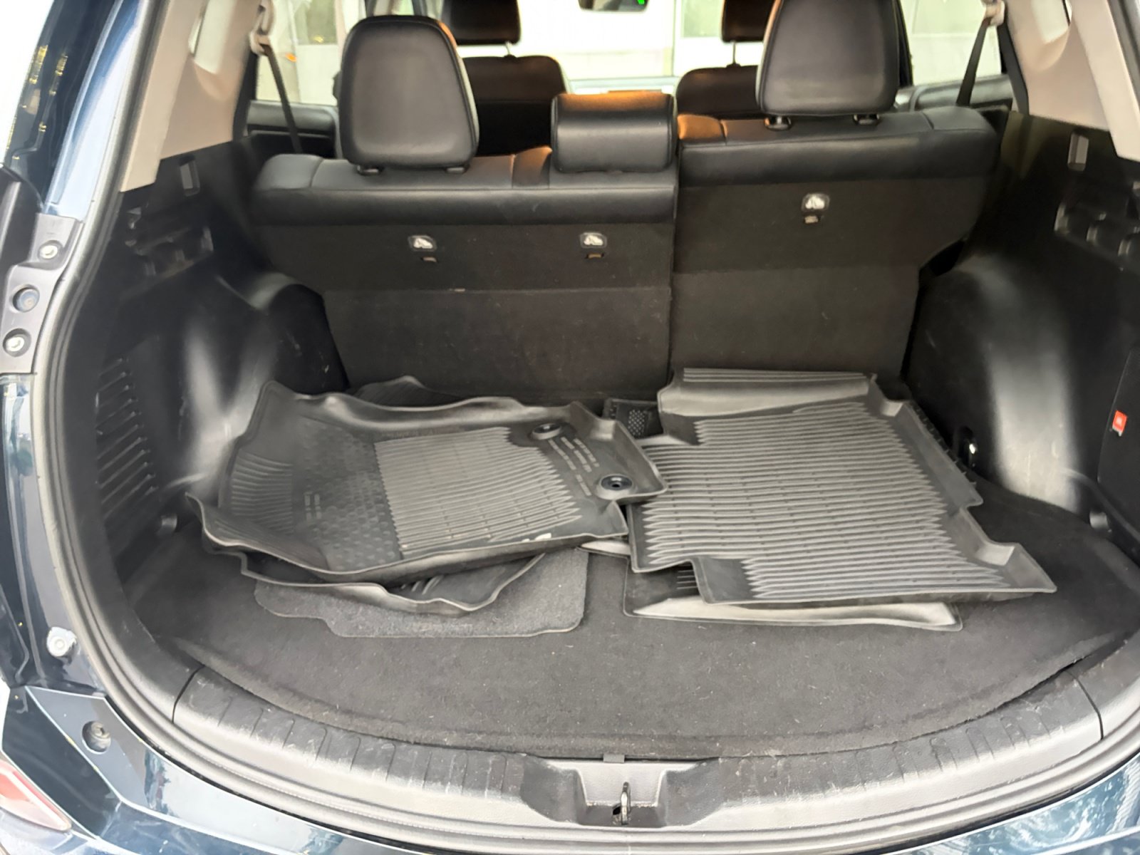 Used 2017 Toyota RAV4 Limited AWD/4WD image 29