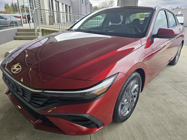 Used 2024 Hyundai Elantra SEL