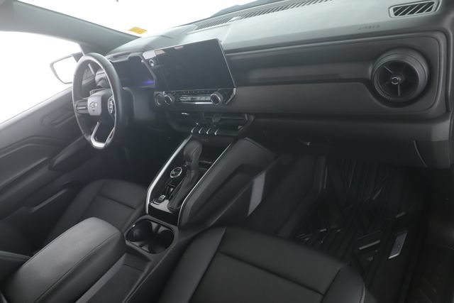 Used 2026 Chevrolet Colorado Trail Boss AWD/4WD image 29