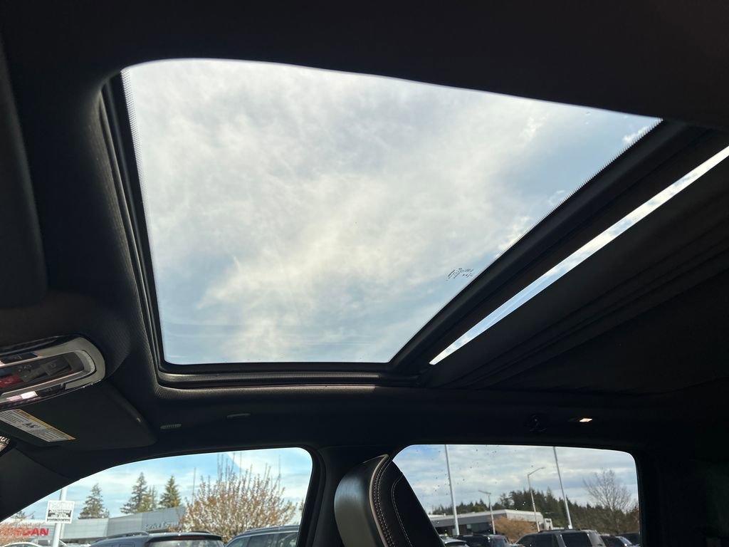 Used 2019 RAM 1500 Laramie image 32