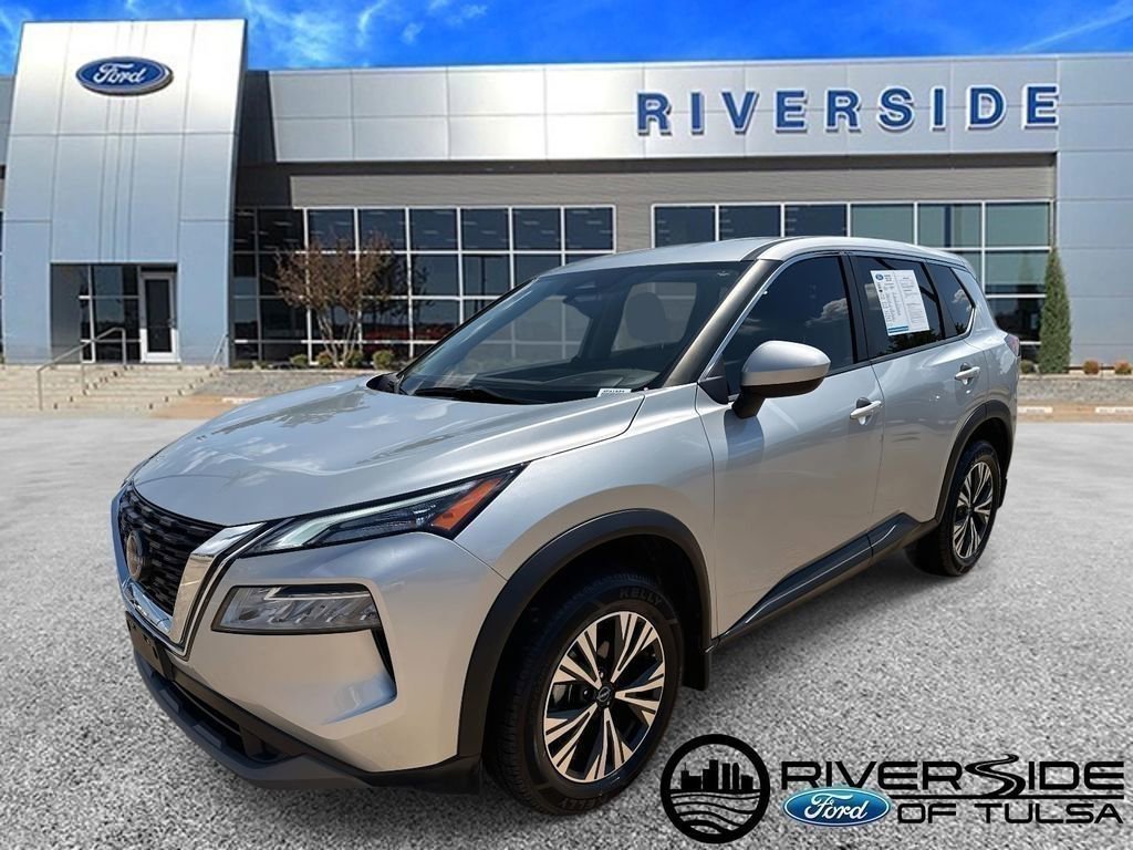 Used 2023 Nissan Rogue SV