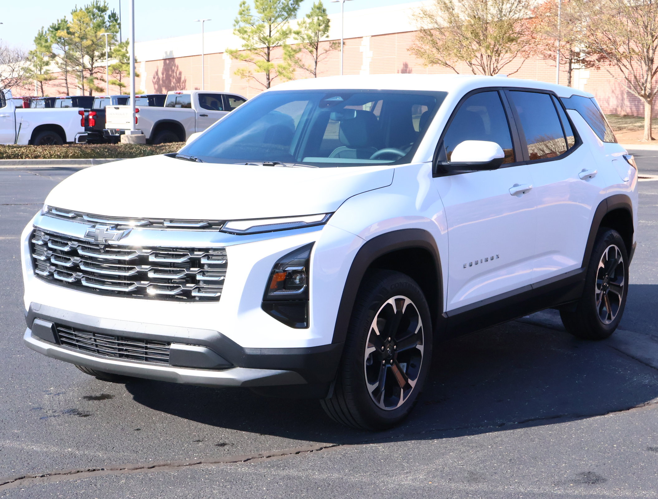 New 2026 Chevrolet Equinox LT w/ Convenience Package II image 28
