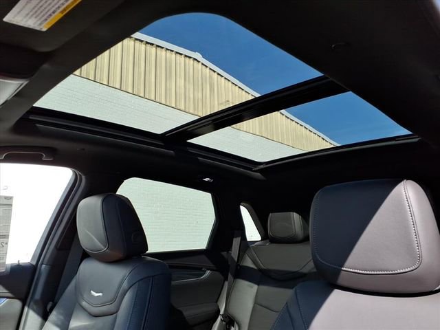 New 2026 Cadillac XT5 Premium Luxury w/ Driver Assist Package image 7