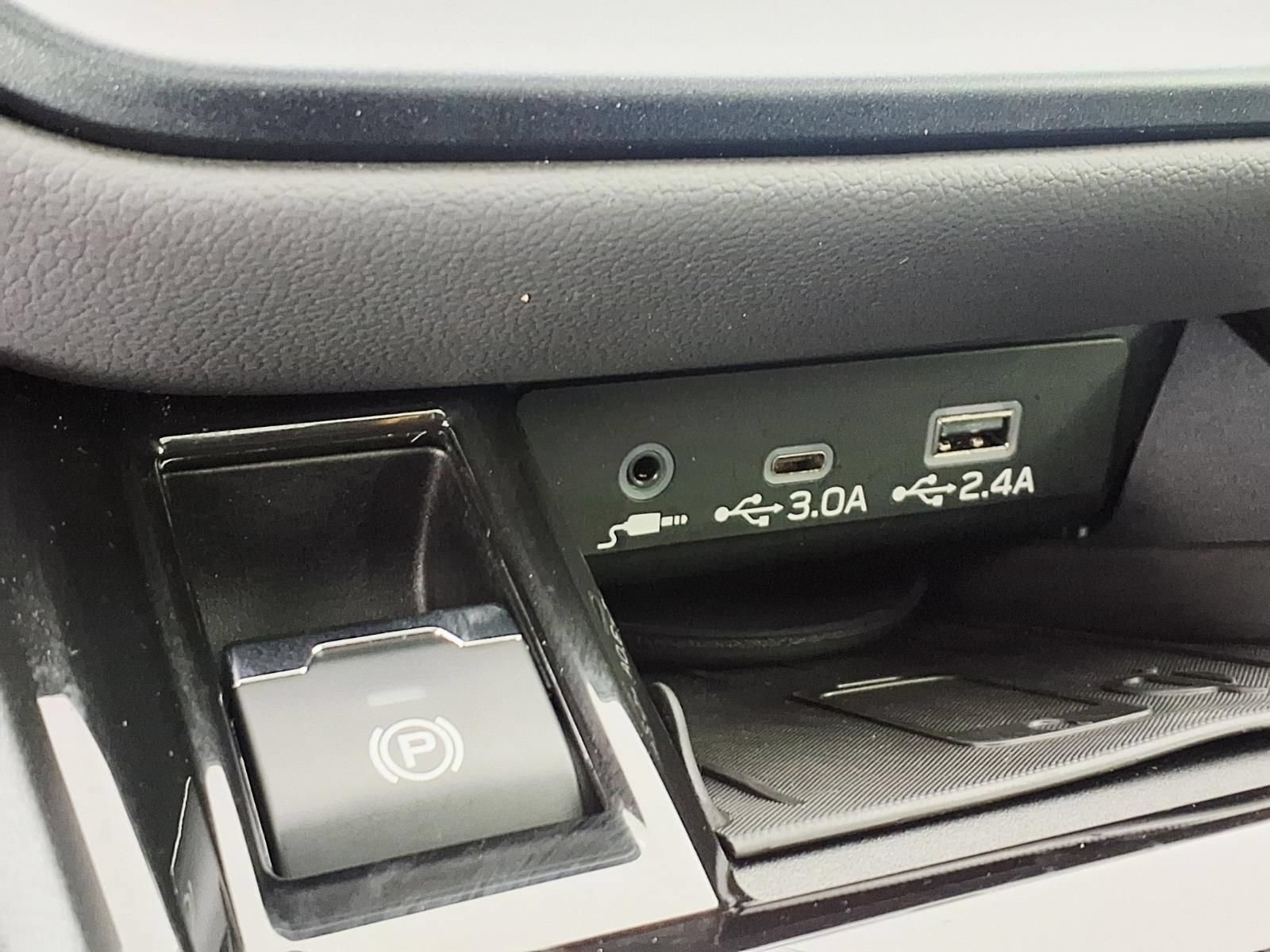 Certified 2025 Subaru Outback Wilderness AWD/4WD image 25