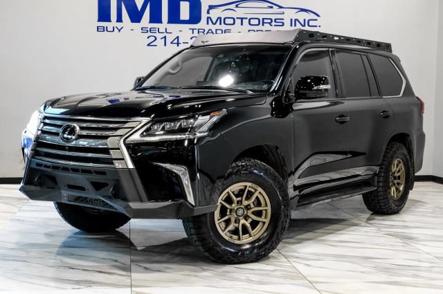 Used 2021 Lexus LX 570 4WD w/ Luxury Package image 2
