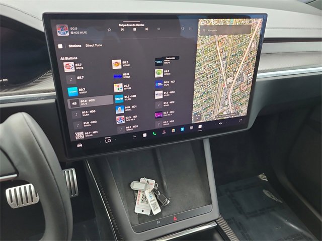 Used 2022 Tesla Model X Plaid image 31