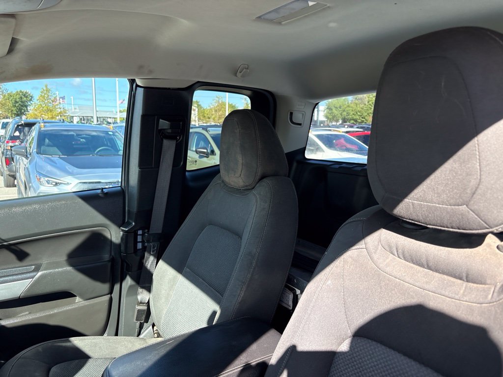 Used 2022 Chevrolet Colorado LT w/ Fleet Safety Package AWD/4WD image 5