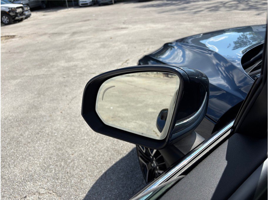 Used 2020 Volvo XC40 T5 Inscription w/ Protection Package image 18