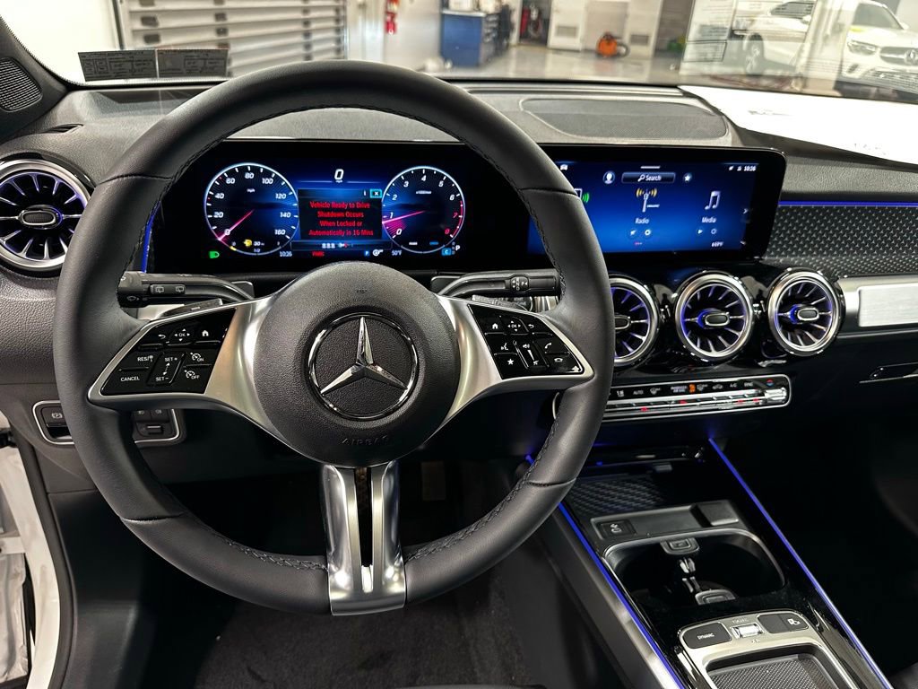 New 2026 Mercedes-Benz GLB 250 4MATIC image 8