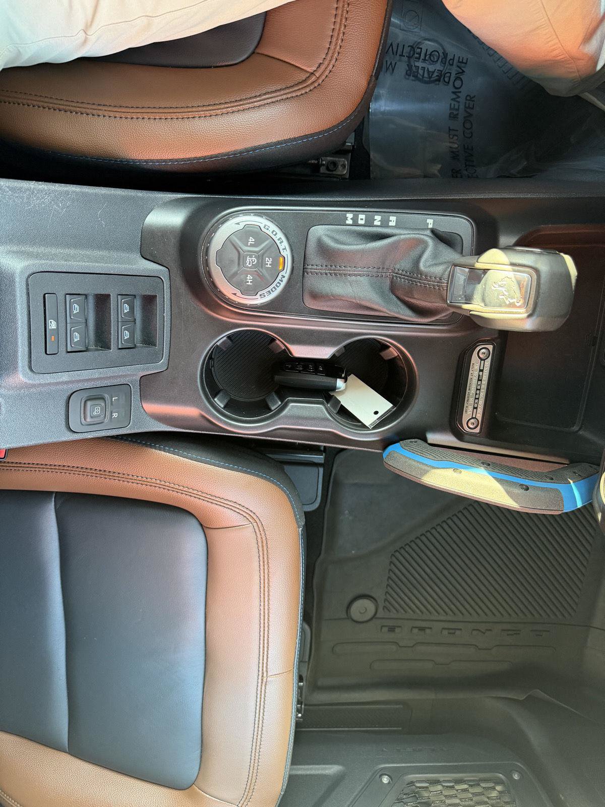 Used 2023 Ford Bronco Outer Banks AWD/4WD image 18