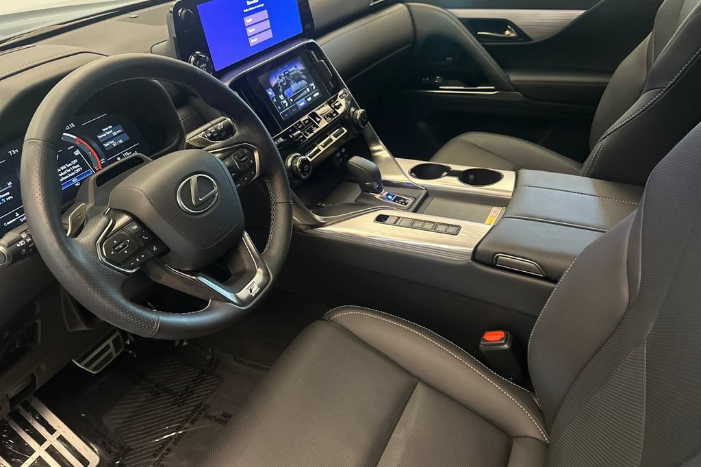 New 2026 Lexus LX 700h F Sport AWD/4WD image 10