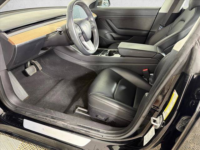 Used 2018 Tesla Model 3 Long Range AWD/4WD image 11