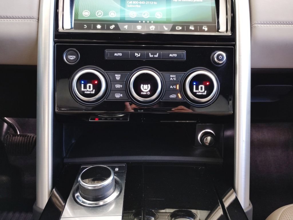 Used 2019 Land Rover Discovery HSE AWD/4WD image 41