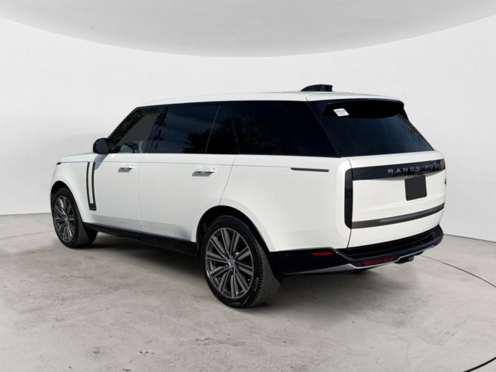 Certified 2023 Land Rover Range Rover Long Wheelbase Autobiography AWD/4WD image 6