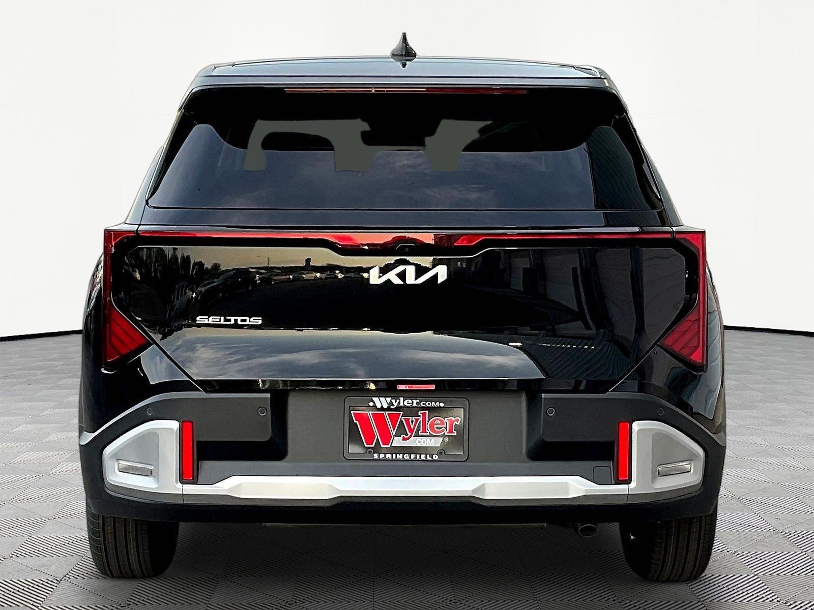 New 2027 Kia Seltos LX FWD image 5