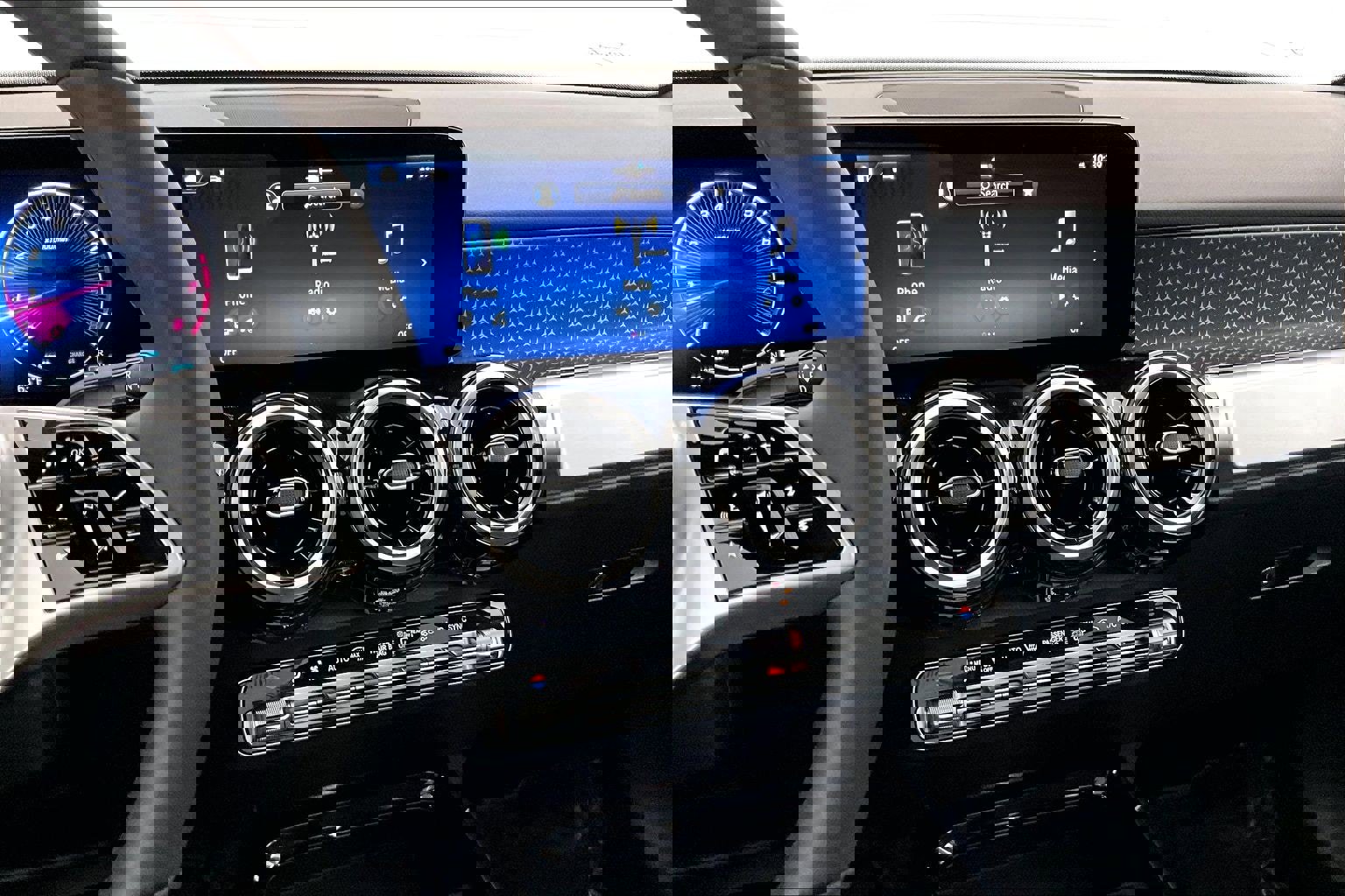 Used 2026 Mercedes-Benz GLB 250 image 5