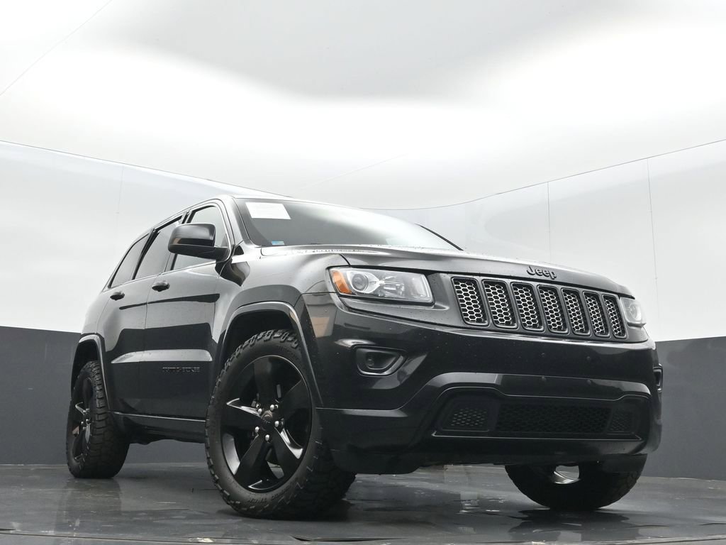 Used 2015 Jeep Grand Cherokee Altitude image 30