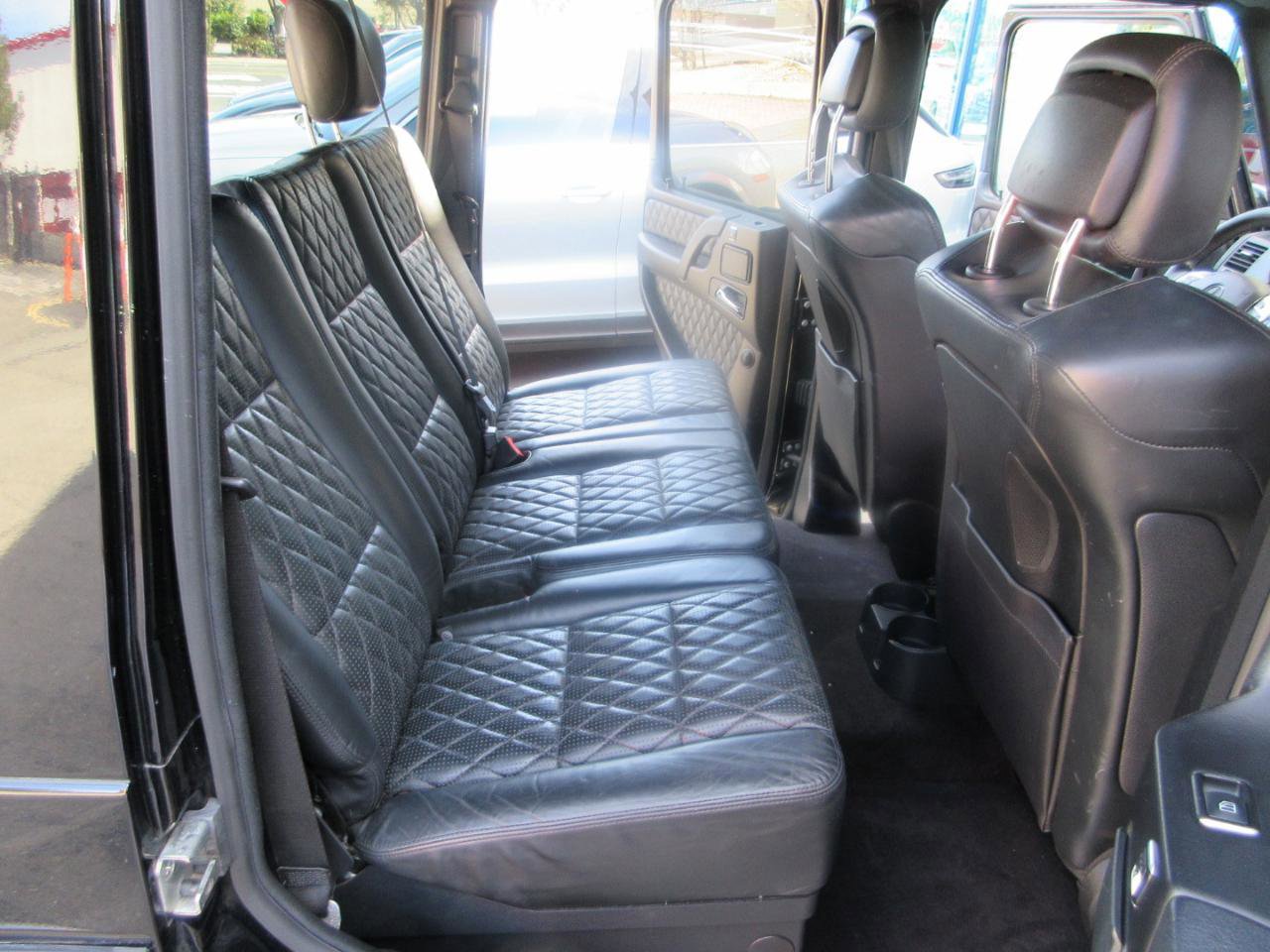 Used 2015 Mercedes-Benz G 63 AMG 4MATIC image 33