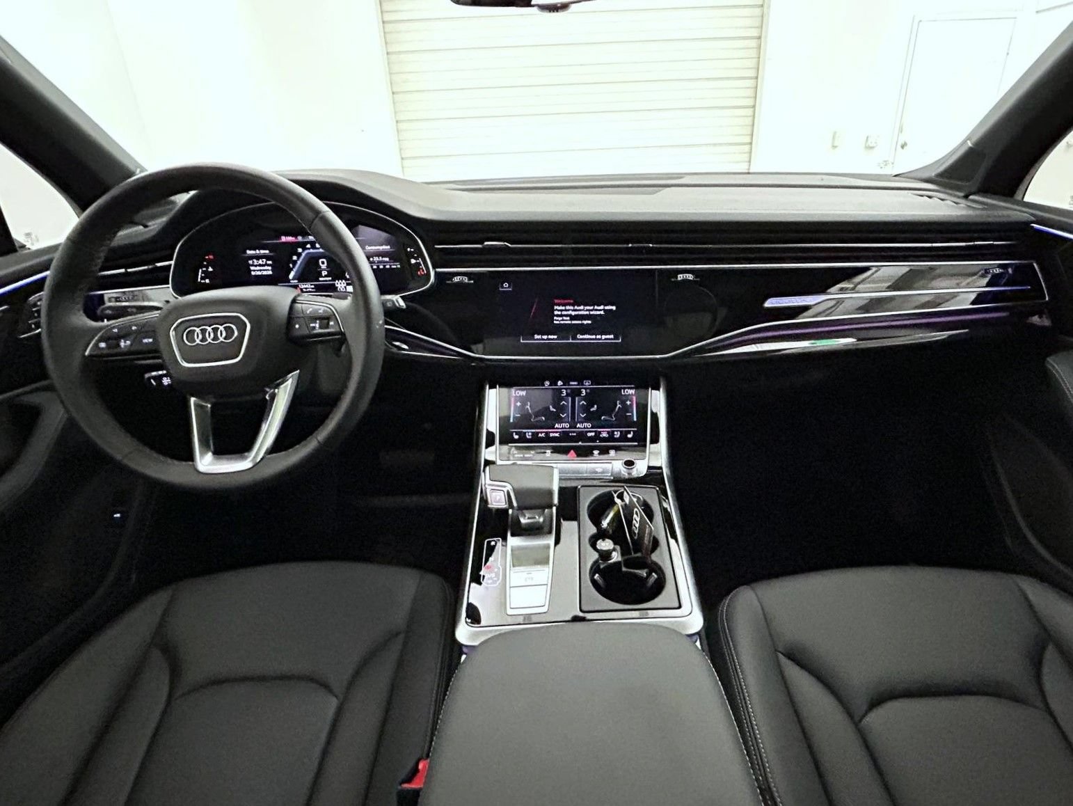 Used 2025 Audi Q7 3.0T Premium Plus w/ Premium Plus Package AWD/4WD image 13