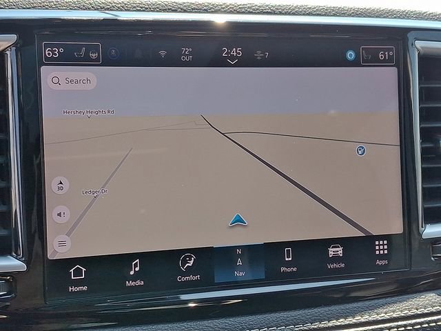 Used 2024 Chrysler Pacifica Limited FWD image 4