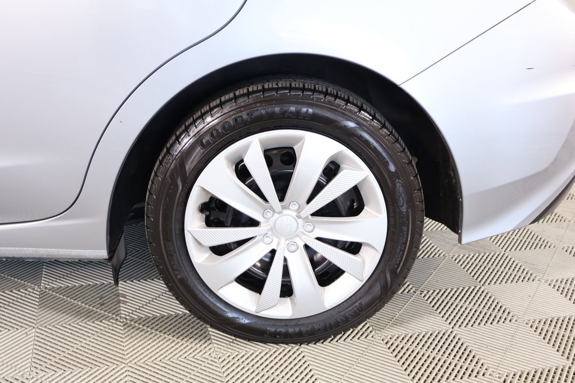 Used 2023 Subaru Impreza 2.0i AWD/4WD image 17