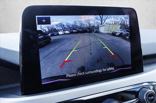 Used 2022 Ford Escape SE image 18