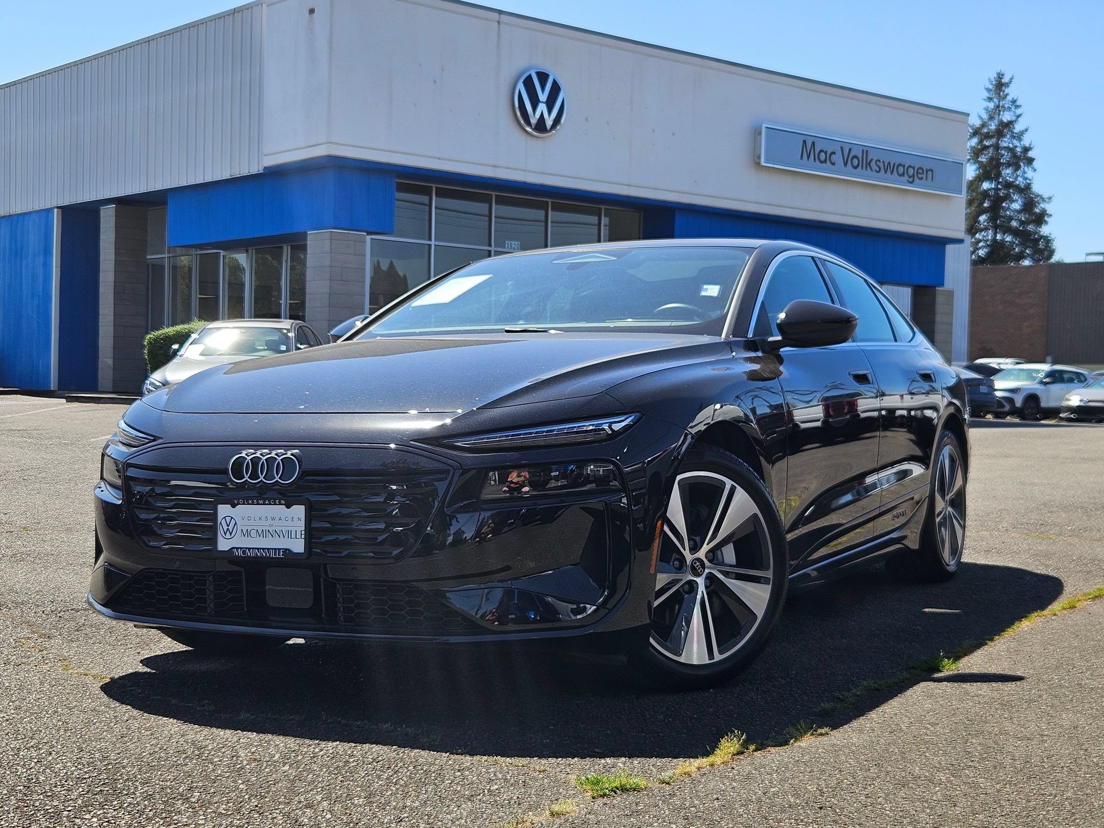 Used 2025 Audi A6 e-tron Premium Plus w/ Premium Plus RWD image 1