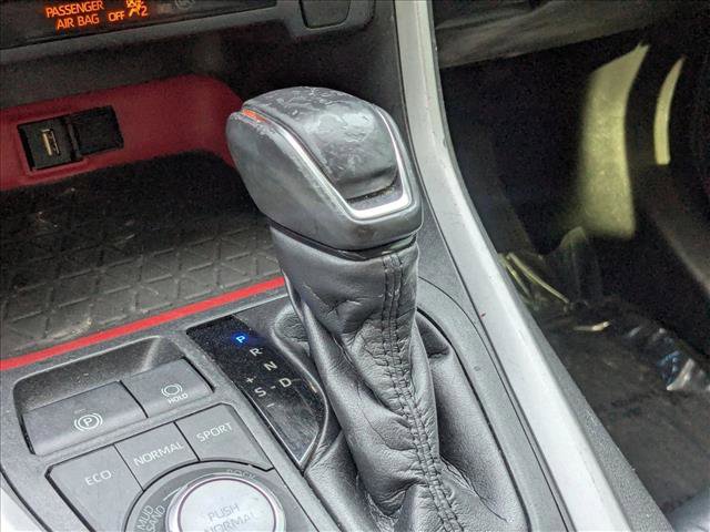 Used 2020 Toyota RAV4 TRD Off-Road AWD/4WD image 12