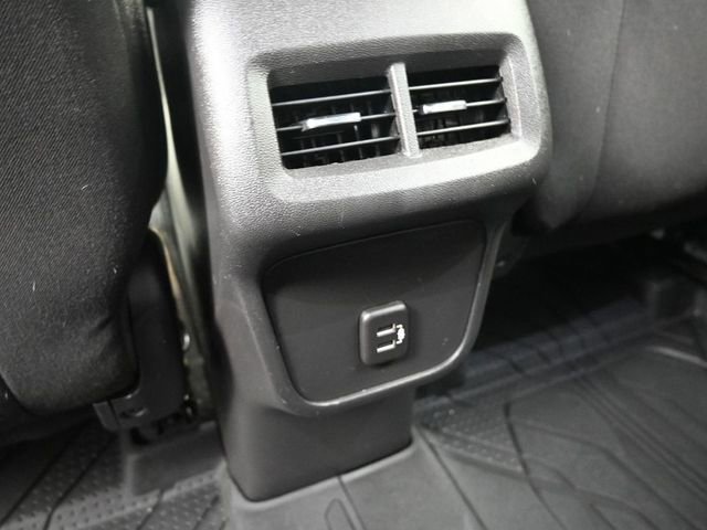 Used 2021 Chevrolet Equinox LT FWD image 31