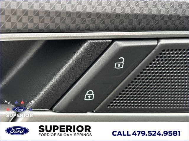 Used 2025 Volkswagen Atlas Peak Edition SE AWD/4WD image 26