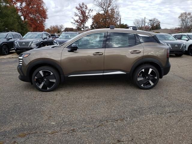 New 2026 Nissan Kicks SR w/ Cold Weather Package image 3