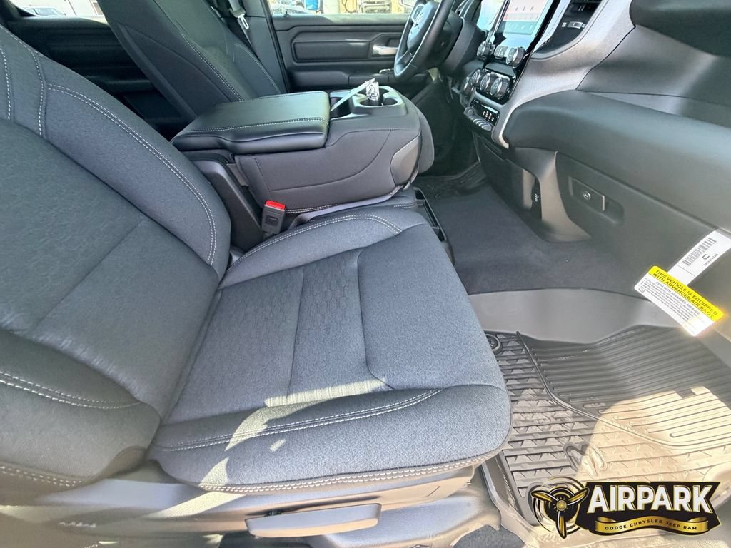 New 2026 RAM 1500 Warlock AWD/4WD image 12