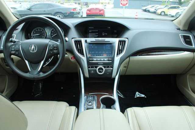 Used 2018 Acura TLX V6 w/ Technology Package FWD image 17