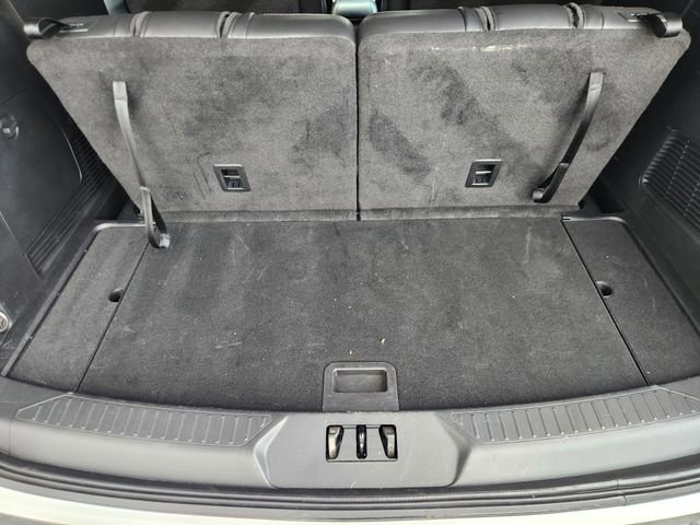 Used 2023 Ford Explorer XLT w/ Equipment Group 202A image 30