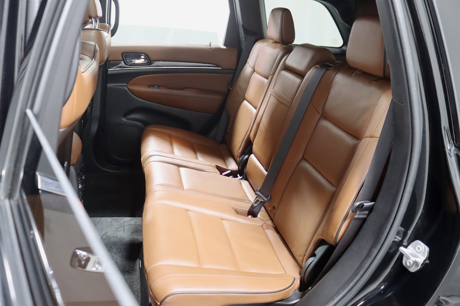 Used 2021 Jeep Grand Cherokee Overland image 29