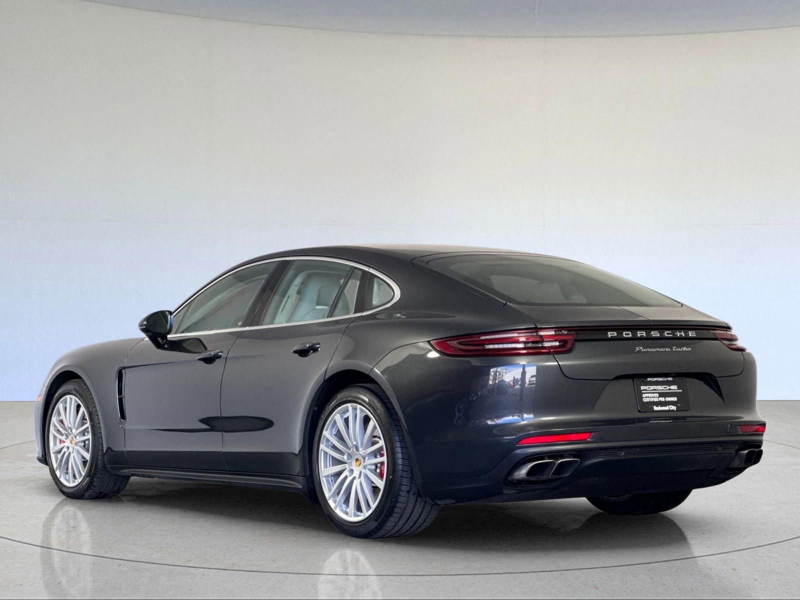 Certified 2017 Porsche Panamera Turbo image 3