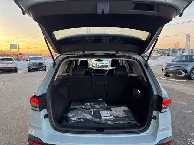 New 2026 Volkswagen Taos SE AWD/4WD image 18