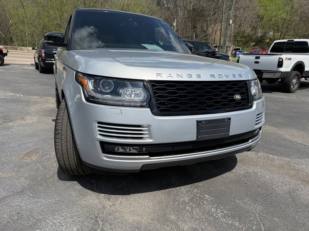 Used 2015 Land Rover Range Rover Supercharged image 18