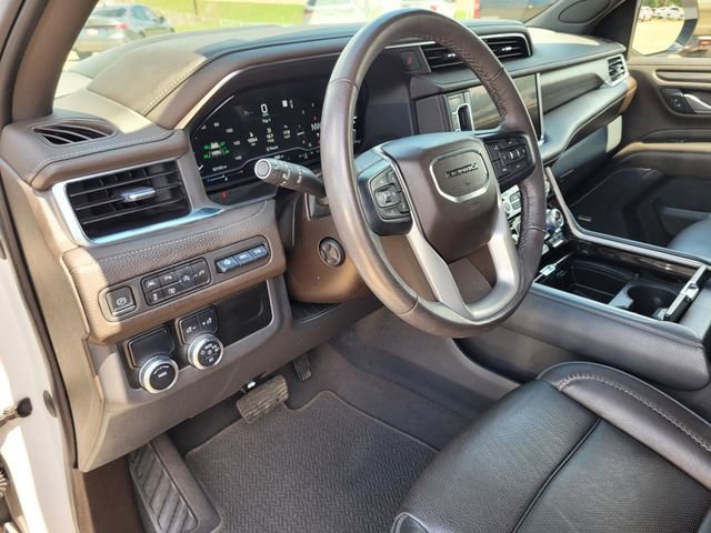 Used 2022 GMC Yukon Denali RWD image 33
