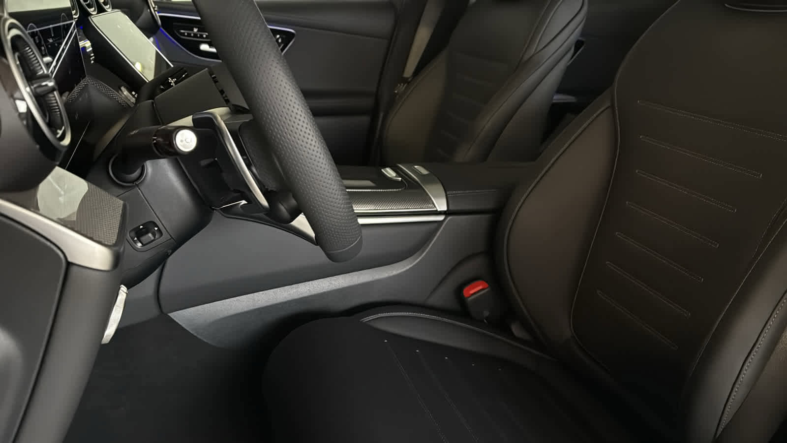 New 2026 Mercedes-Benz GLC 43 AMG 4MATIC image 28