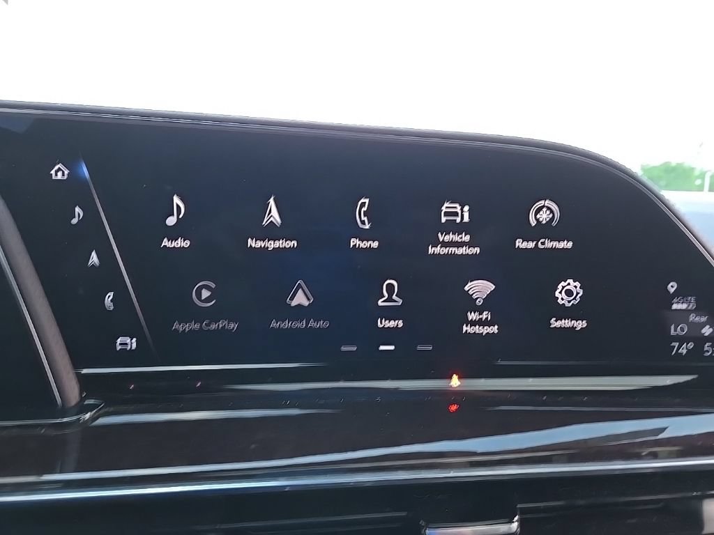 Certified 2022 Cadillac Escalade ESV Sport Platinum w/ LPO, ONYX Package AWD/4WD image 28