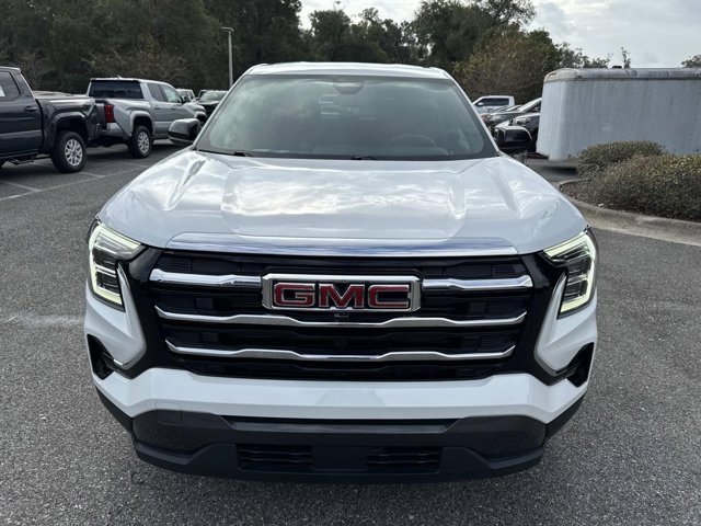 Used 2025 GMC Terrain Elevation image 6