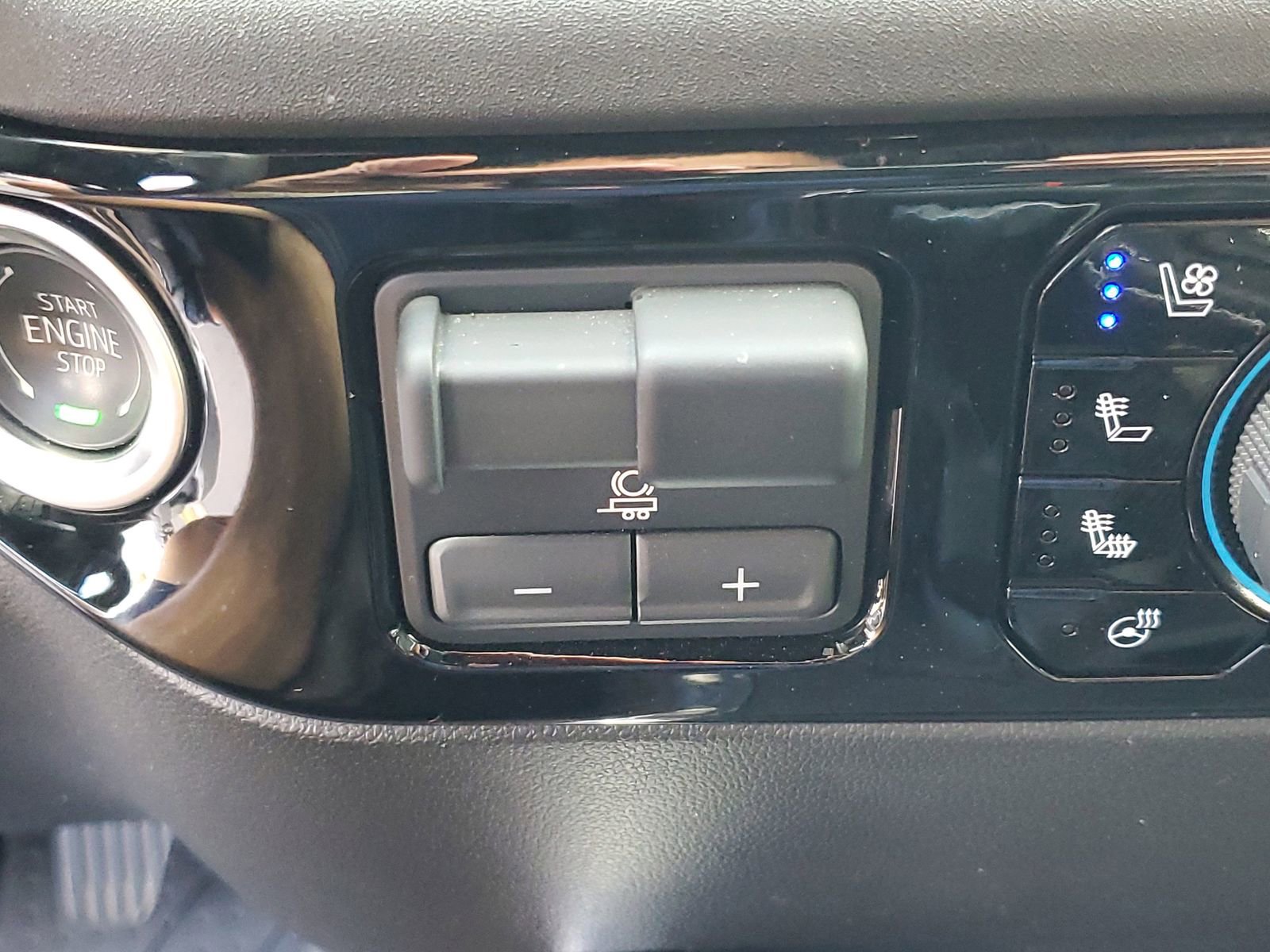 Used 2025 Chevrolet Silverado 1500 High Country image 26