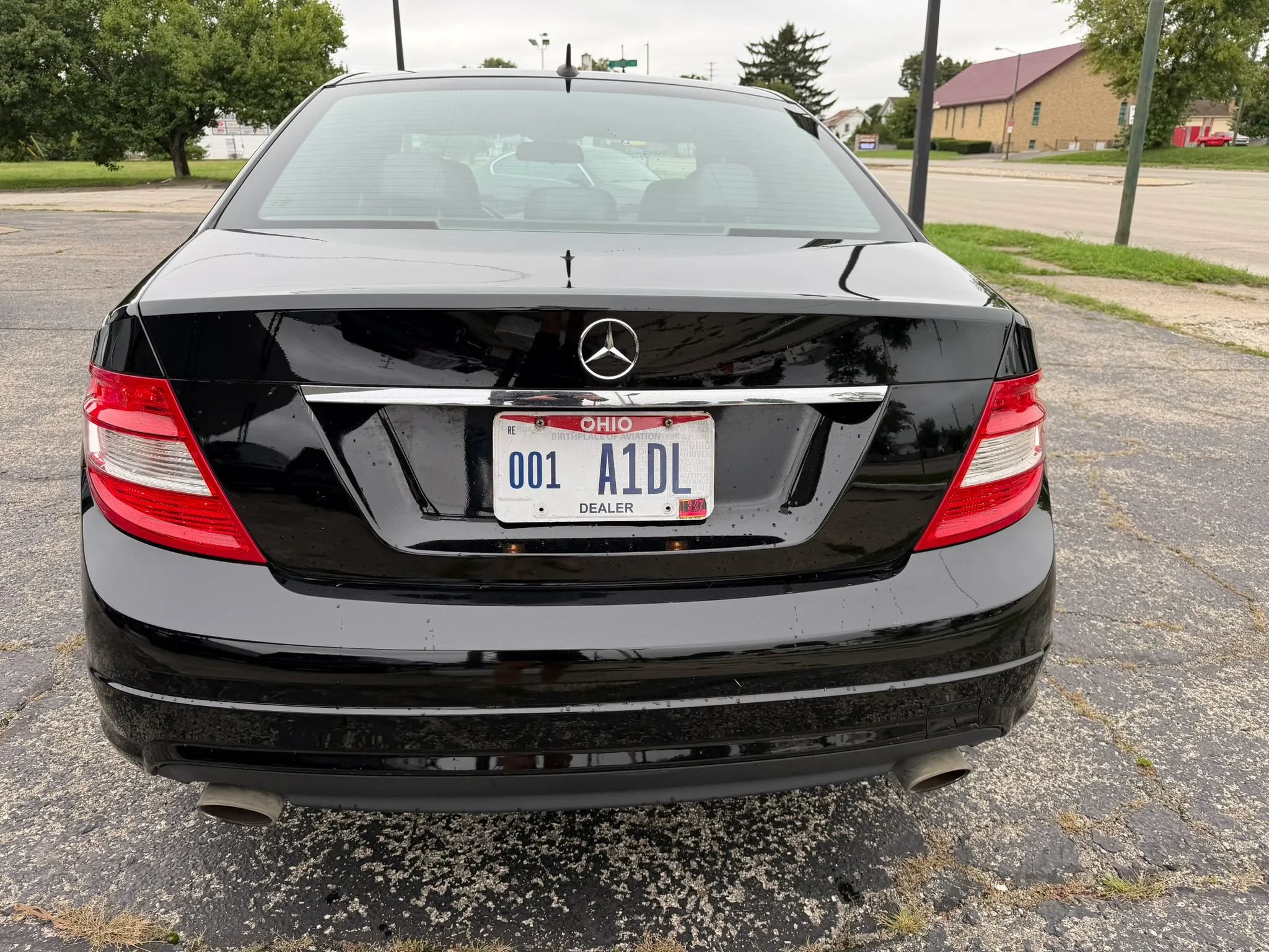 Used 2011 Mercedes-Benz C 300 4MATIC Sedan image 8