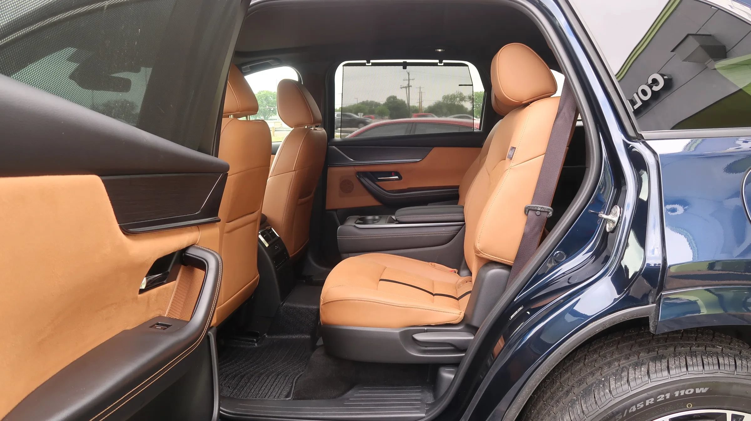 Used 2024 MAZDA CX-90 3.3 Turbo S w/ Premium Plus AWD/4WD image 18