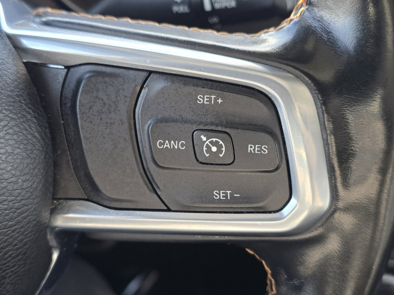 Used 2021 Jeep Gladiator Overland image 33