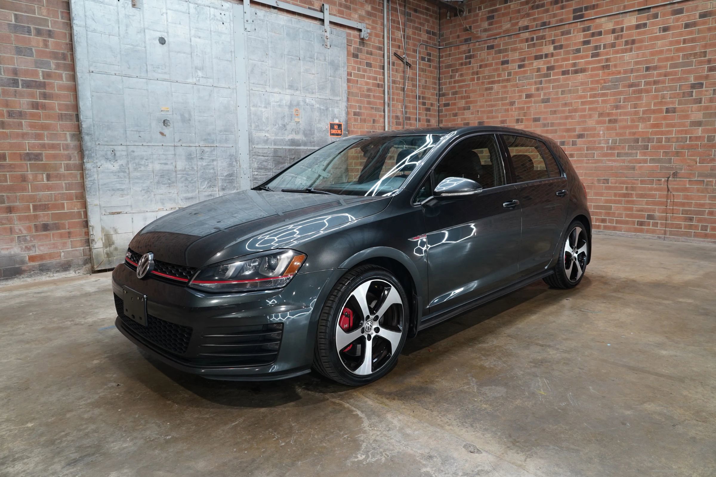 Used 2015 Volkswagen GTI Autobahn w/ Lighting Package (SEL) FWD image 7