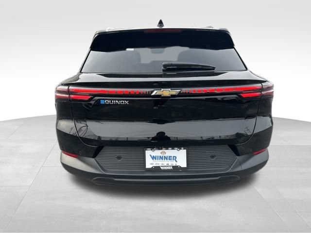 New 2026 Chevrolet Equinox EV LT image 4