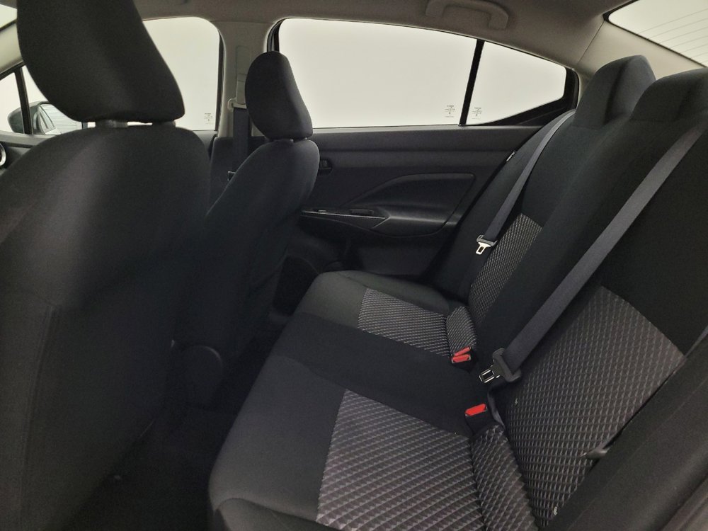 Used 2024 Nissan Versa S w/ Trunk Package image 18